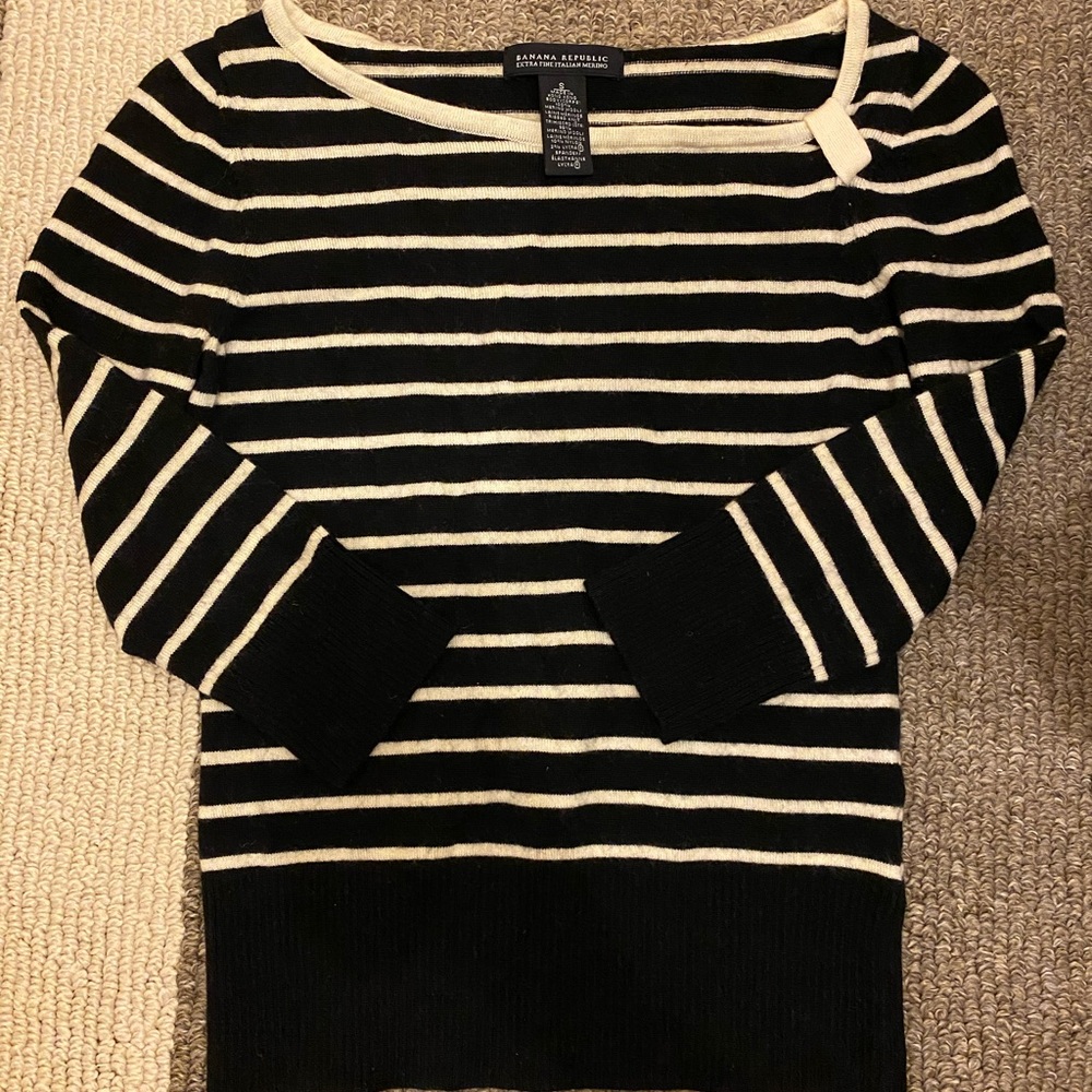Banana Republic sweater